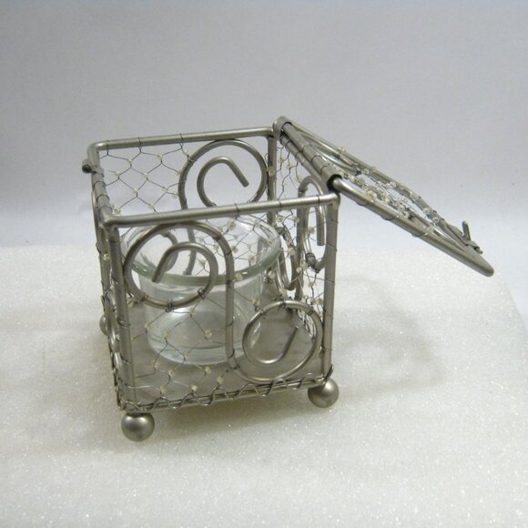 Beaded Wire Screened Container Votive Tealight Candleholder w/ Hinged top - Picture 6 of 7